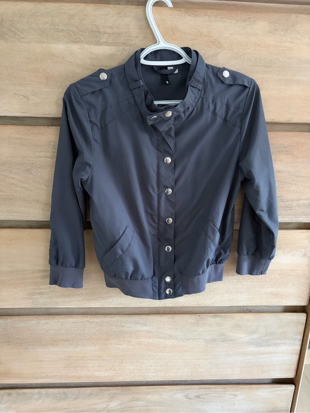 Vintage H&M Grey Windbreaker Jacket with Snap Buttons